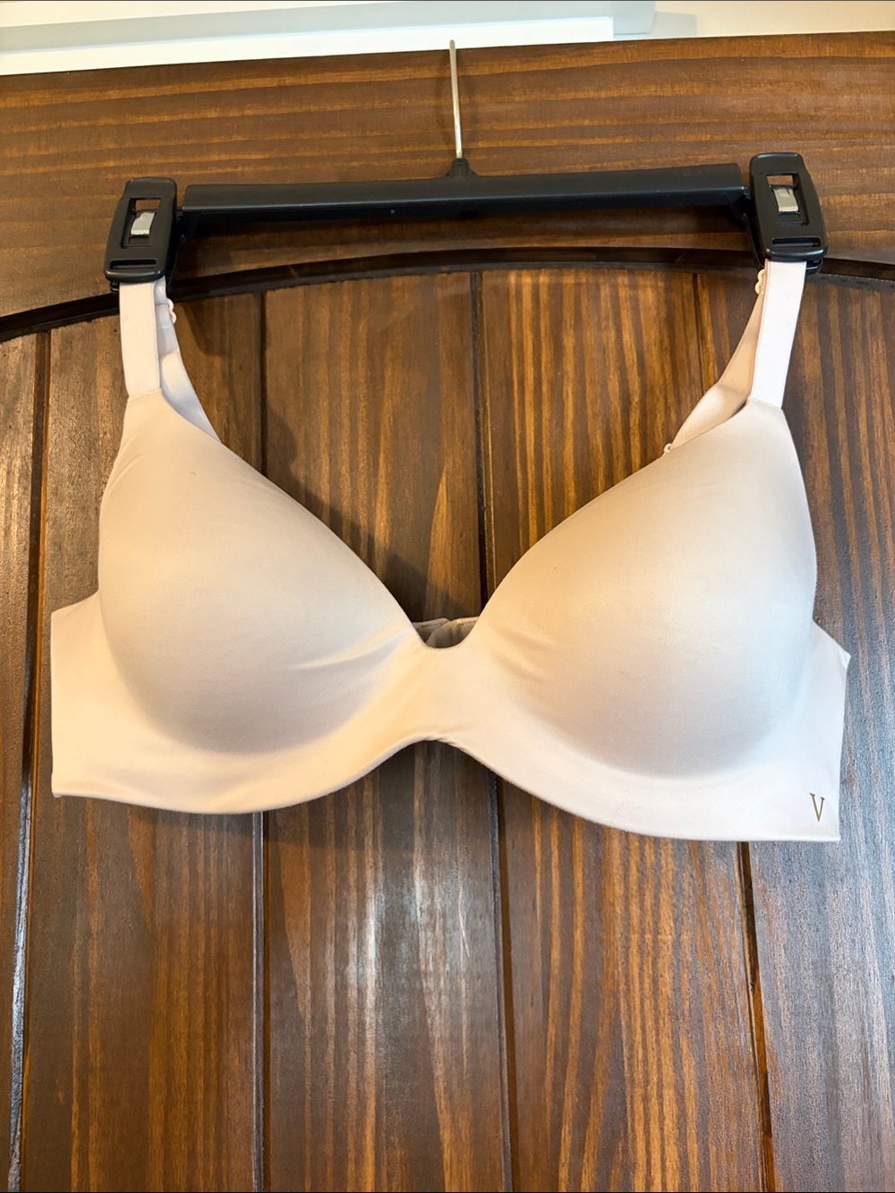 Victoria's Secret Seamless Light Blush T-Shirt Bra 38B